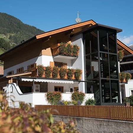 Garni Gruenau Hotel San Martino In Passiria  Ngoại thất bức ảnh