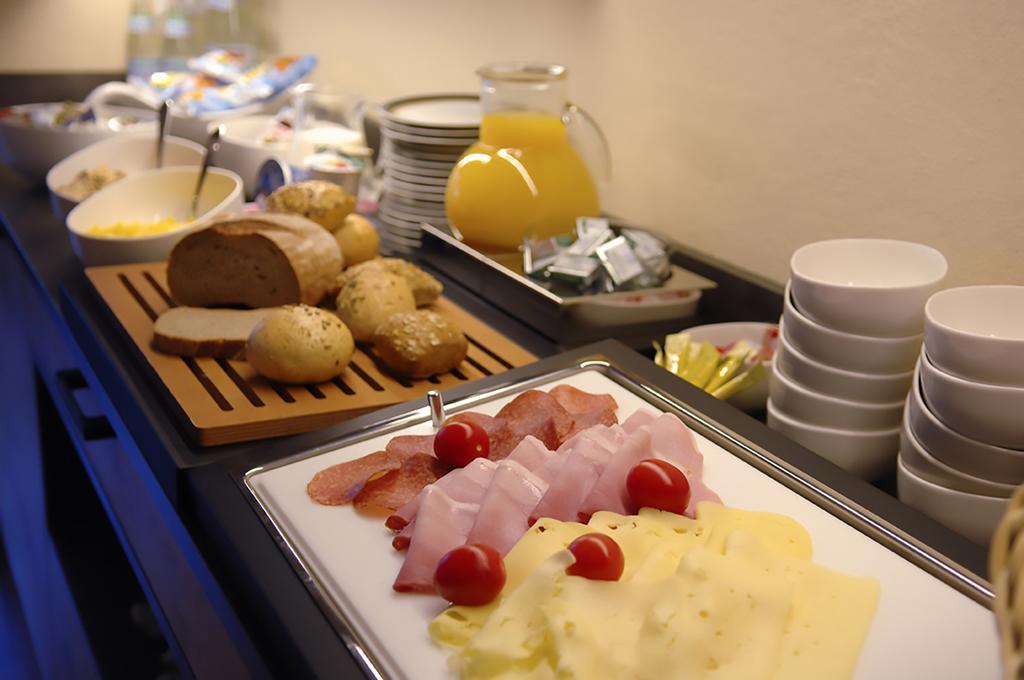 Garni Gruenau Hotel San Martino In Passiria  Ngoại thất bức ảnh